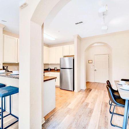 Luxury 2Br Condo - Pool & Hot Tub - Near Disney Orlando Exterior photo