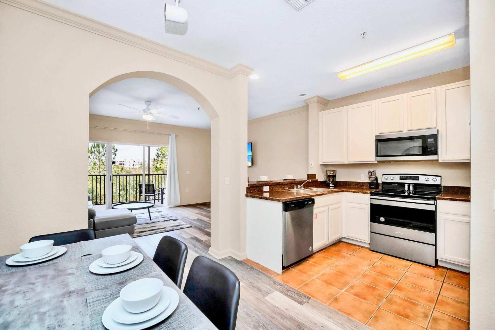 Luxury 2Br Condo - Pool & Hot Tub - Near Disney Orlando Exterior photo